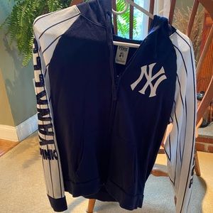 Pink women’s medium zip up hoodie